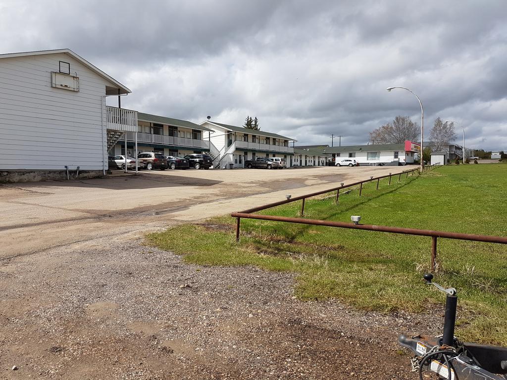 Elk Point Motel & Rv Park Ngoại thất bức ảnh